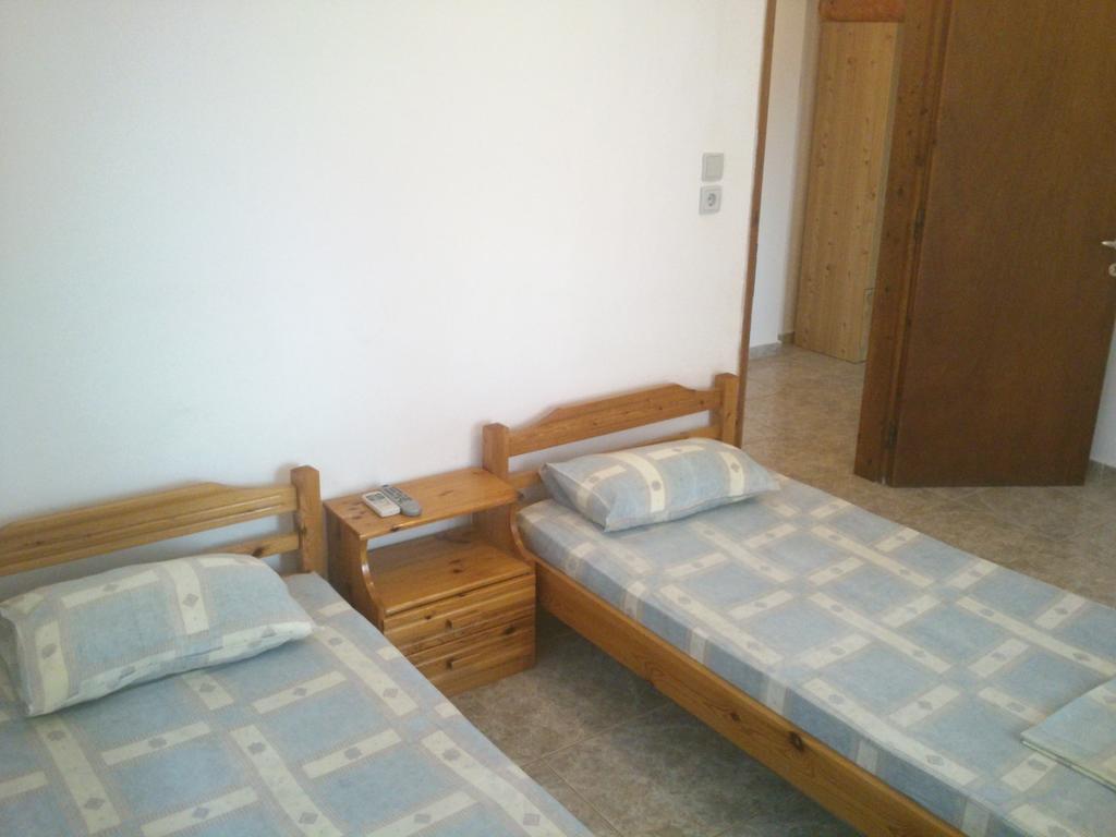 Kalaitzis Apartments Kalyves Polygyrou Экстерьер фото